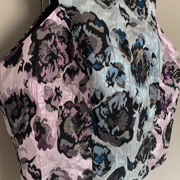 Metallic/Shimmer Tank/Crop Top Pink/Blue AU 10 - Picture 3 of 9